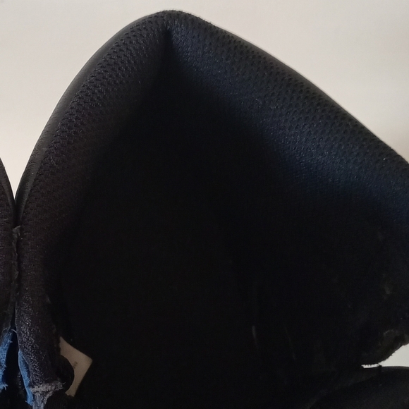 Authentic Nike Air Jordan Retro 1 High OG Black White Blue Size 101/2 - Picture 12 of 16